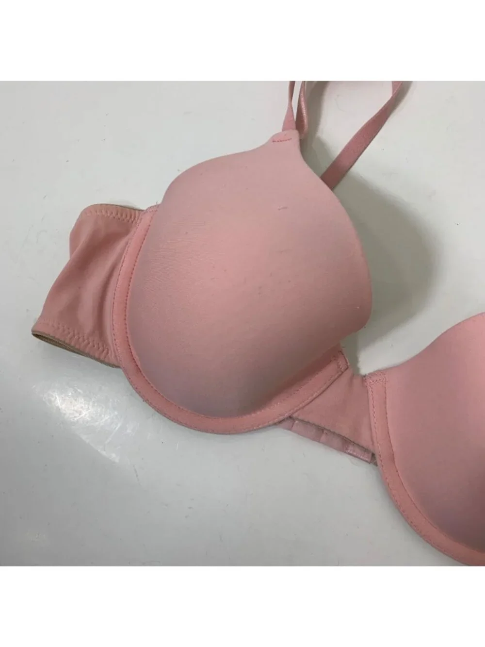 Maidenform One Fab Fit 2.0 Demi Bra 36C Pink Beige 08259 T-Shirt Soft Girl